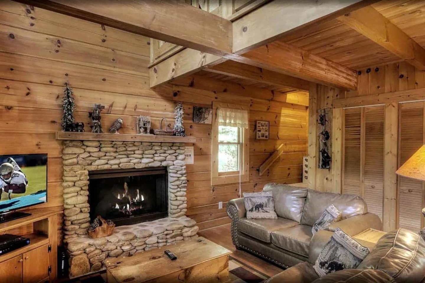 Cozy Mtn View Loft In Pigeon Forge W Amenities *