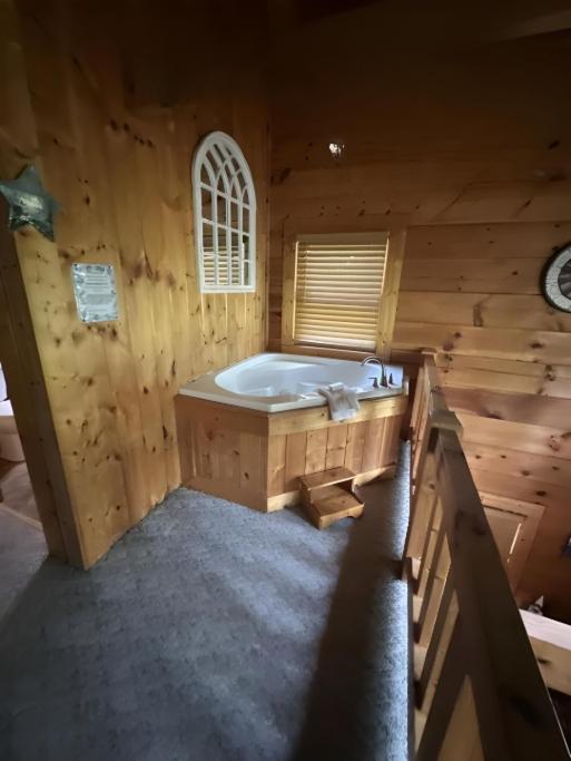 Casa vacanze Cozy Mtn View Loft In Pigeon Forge W Amenities *